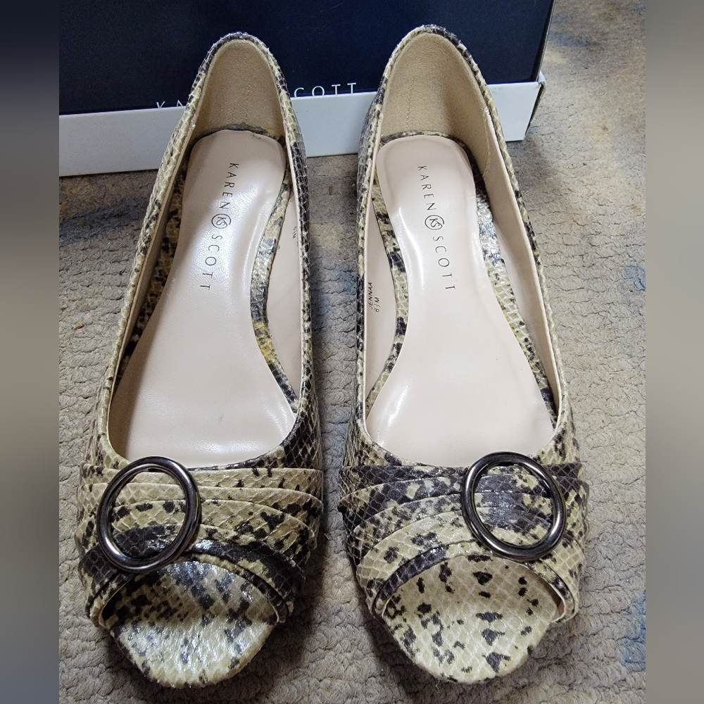 Women's Snakeskin Print Flat Slipper